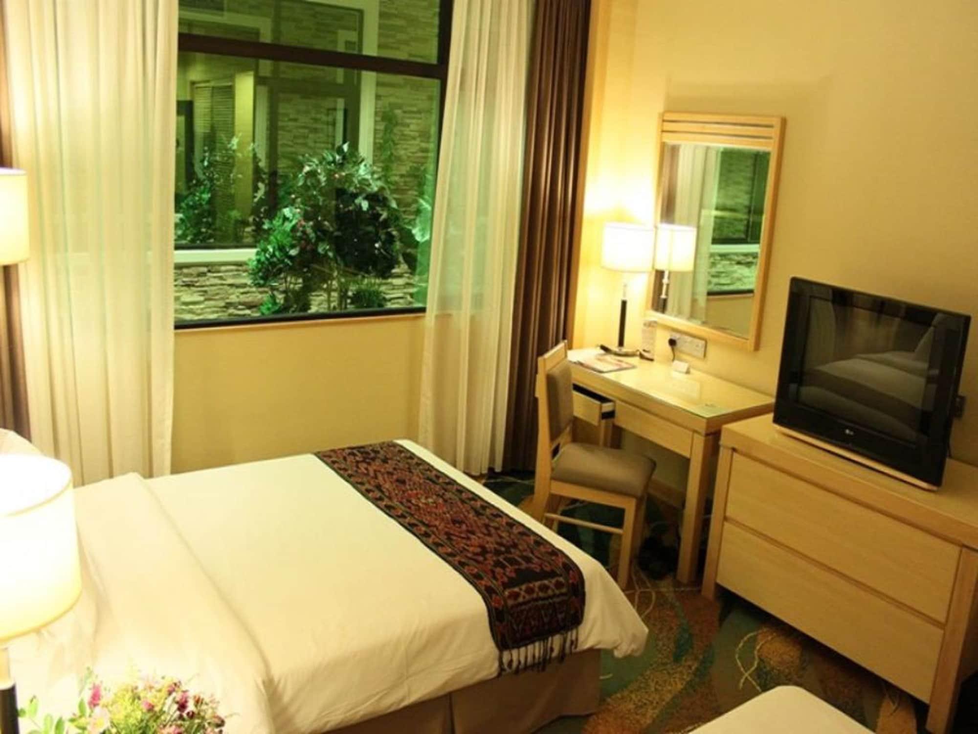 Imperial Palace Hotel Miri Bagian luar foto