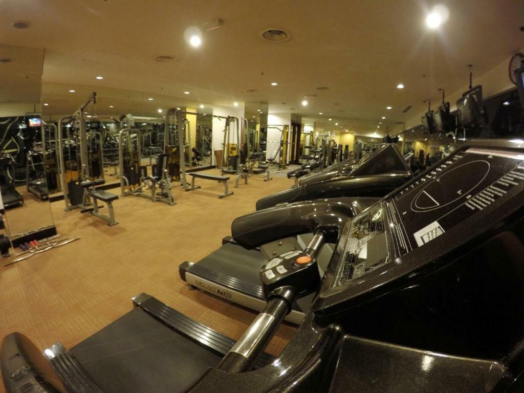 Imperial Palace Hotel Miri Bagian luar foto